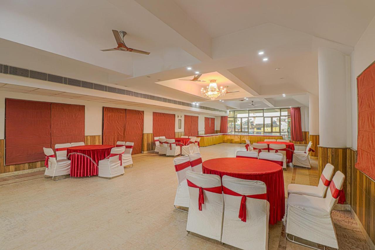 Hotel Siddharth Dehradun Bagian luar foto